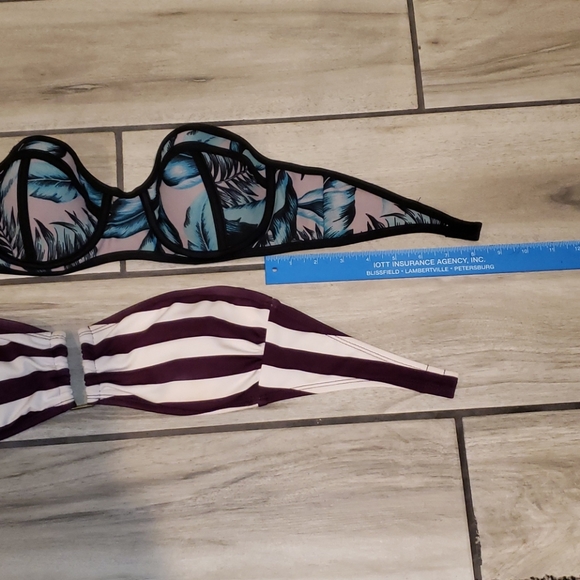 2 bikini strapless tops - Picture 4 of 10